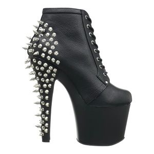Pleaser Women's Fearless-700-28 Platform Boot